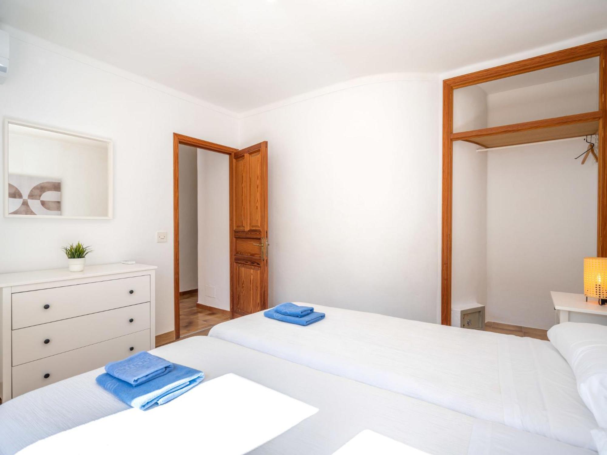 Apartment Clara R - Csv176 By Interhome Cala de Sant Vicenc Екстериор снимка