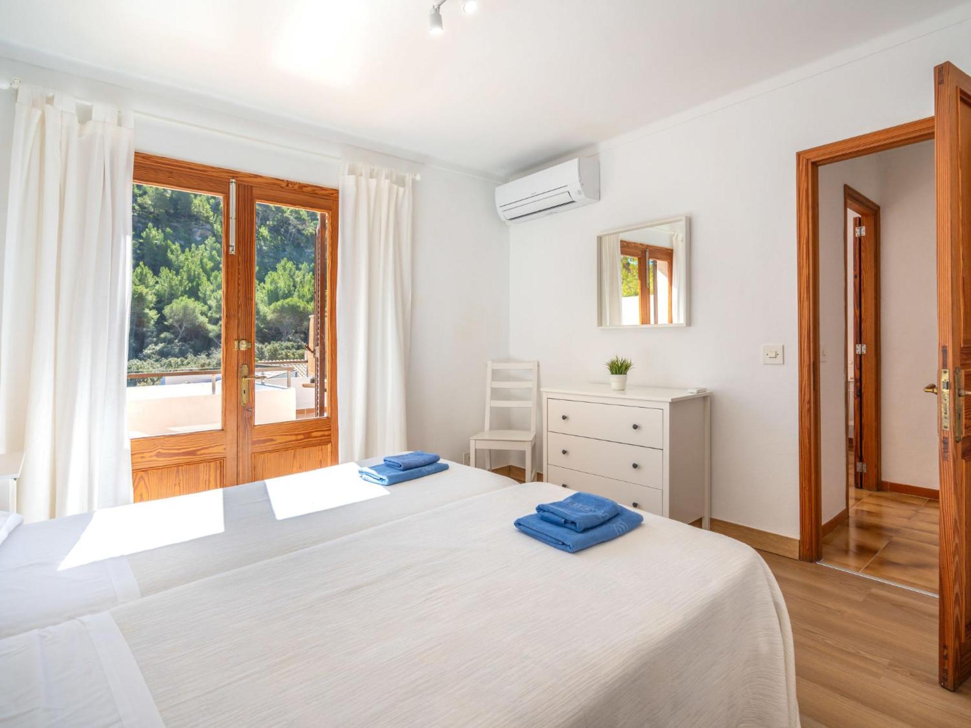 Apartment Clara R - Csv176 By Interhome Cala de Sant Vicenc Екстериор снимка