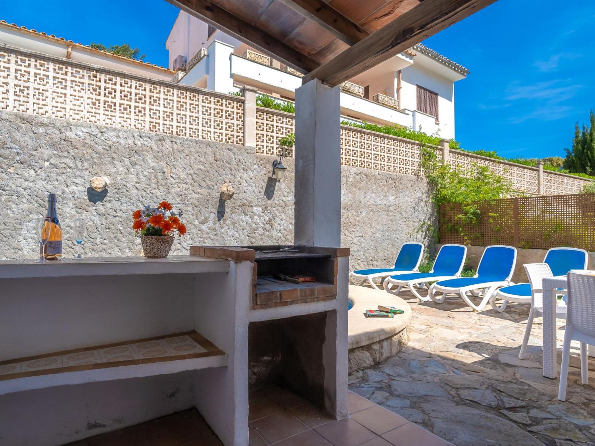 Apartment Clara R - Csv176 By Interhome Cala de Sant Vicenc Екстериор снимка
